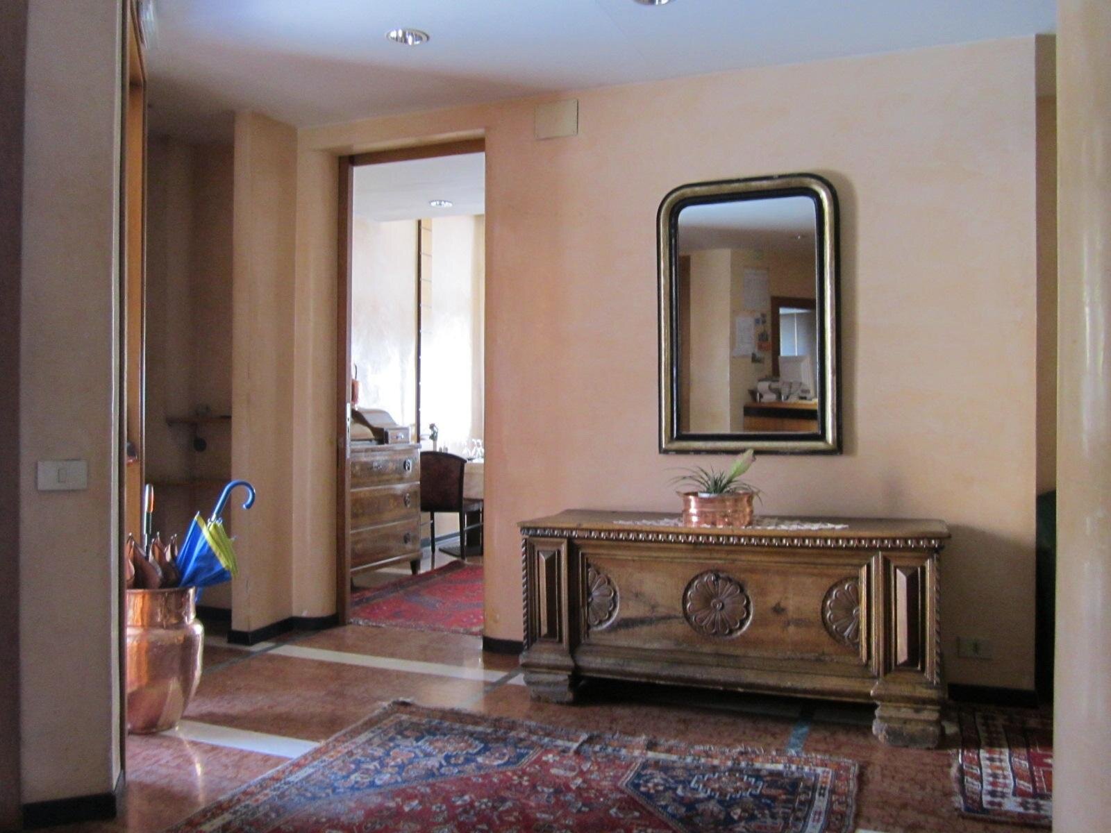 hall2