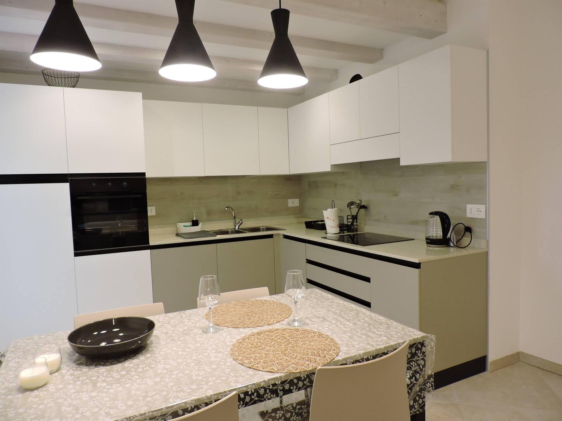 Images Trn 1 E682c951 6ada 4649 9145 6e1536998ae2 99 Image