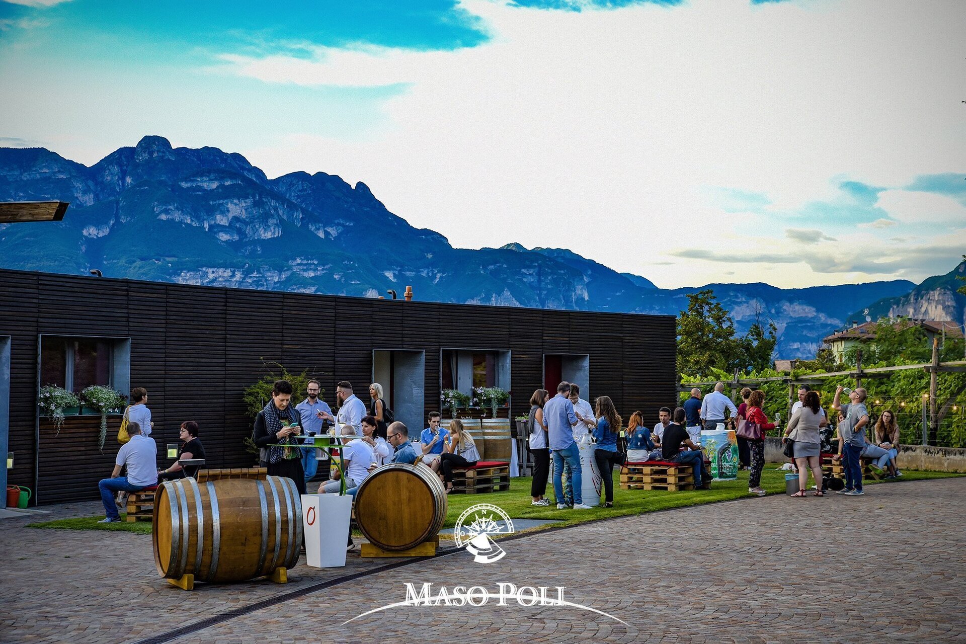 Aperitifs und Dinner im Maso Poli