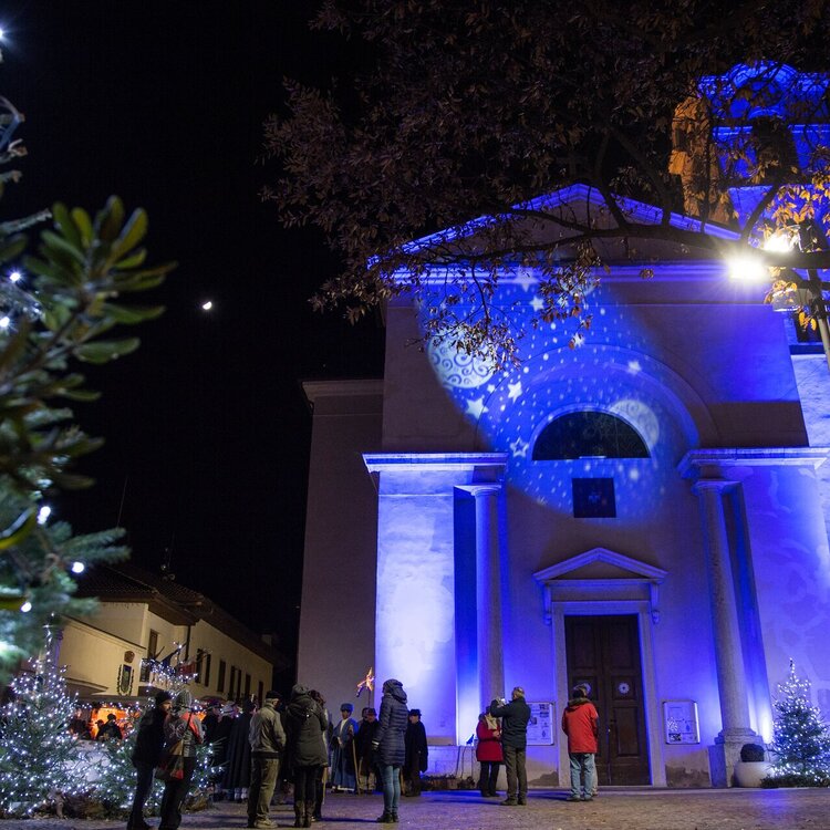 Natale in piazza a Roverè della Luna