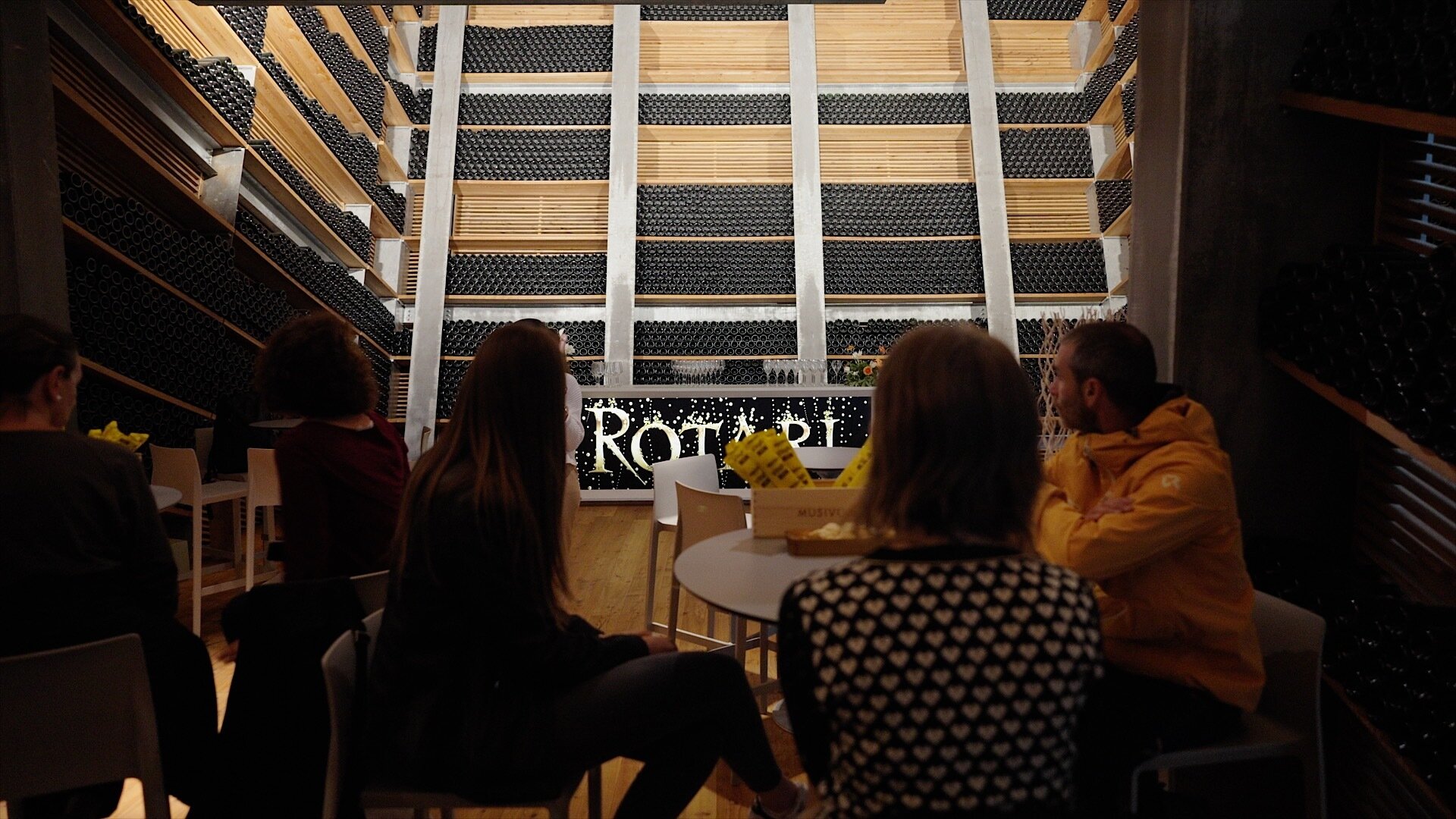 Content Dam Org 5 Images Full Rights Piana Rotaliana Esperienze Rotari Top Experience Cantina Rotari Degustazione