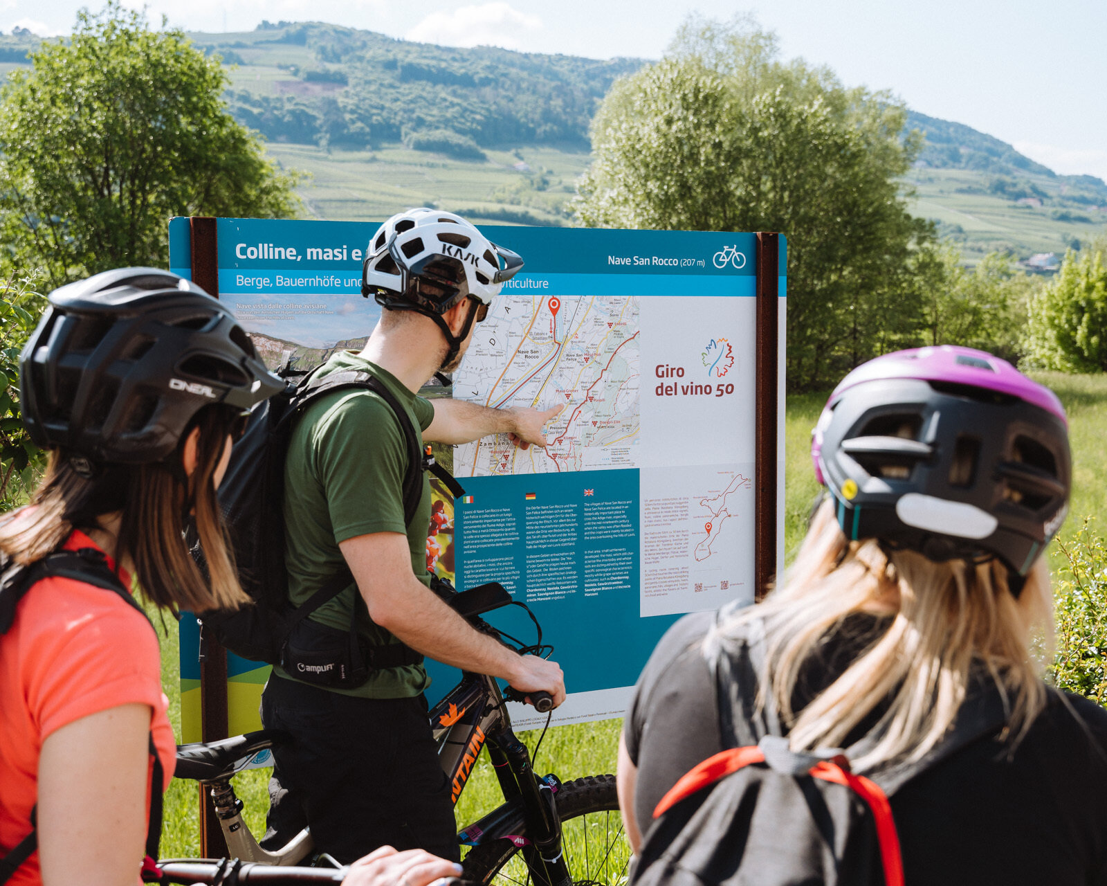 Giro del Vino 50 Tour with Bike Guide