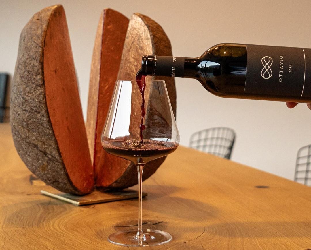Wine & Art - Cantina De Vigili