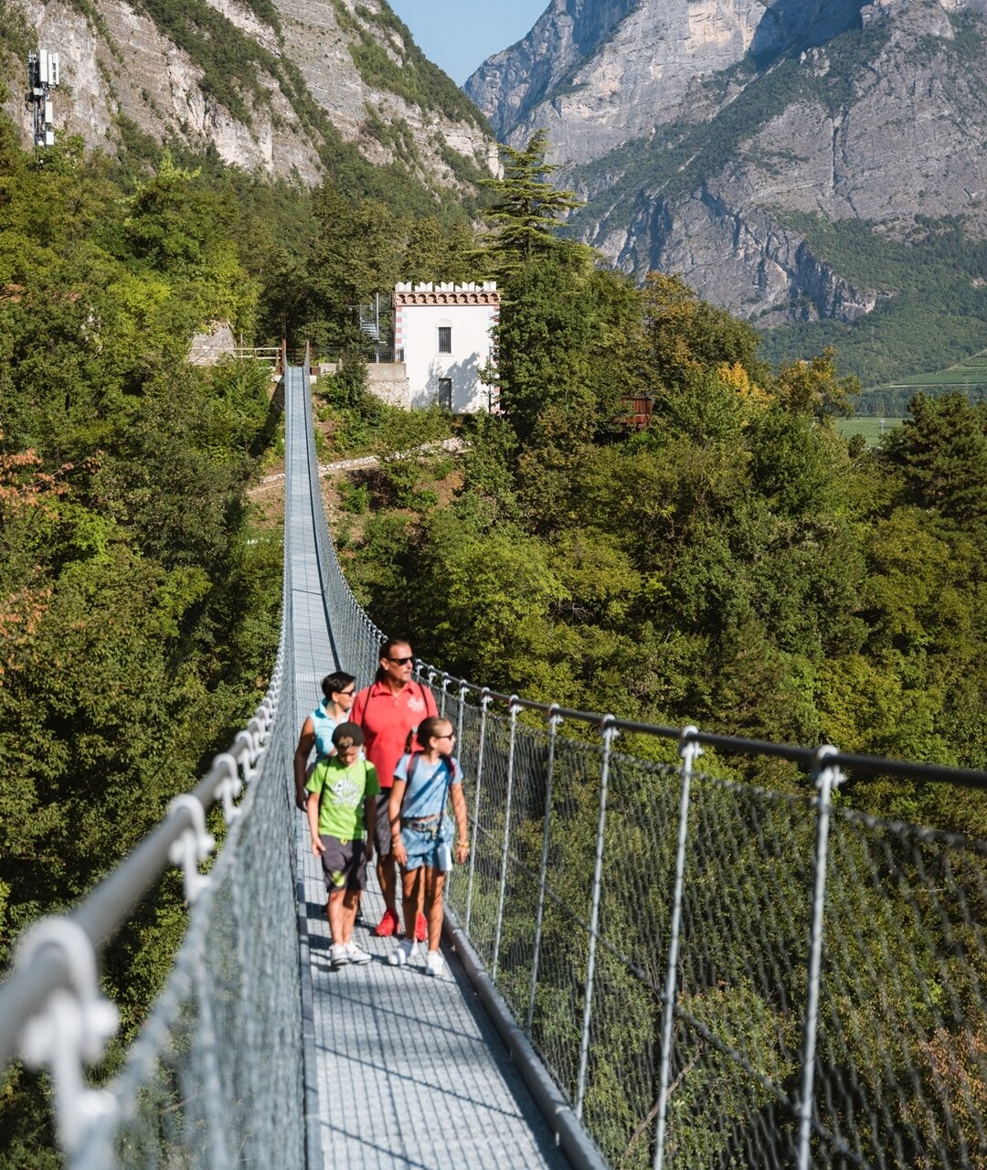 Ponte sospeso Mezzolombardo