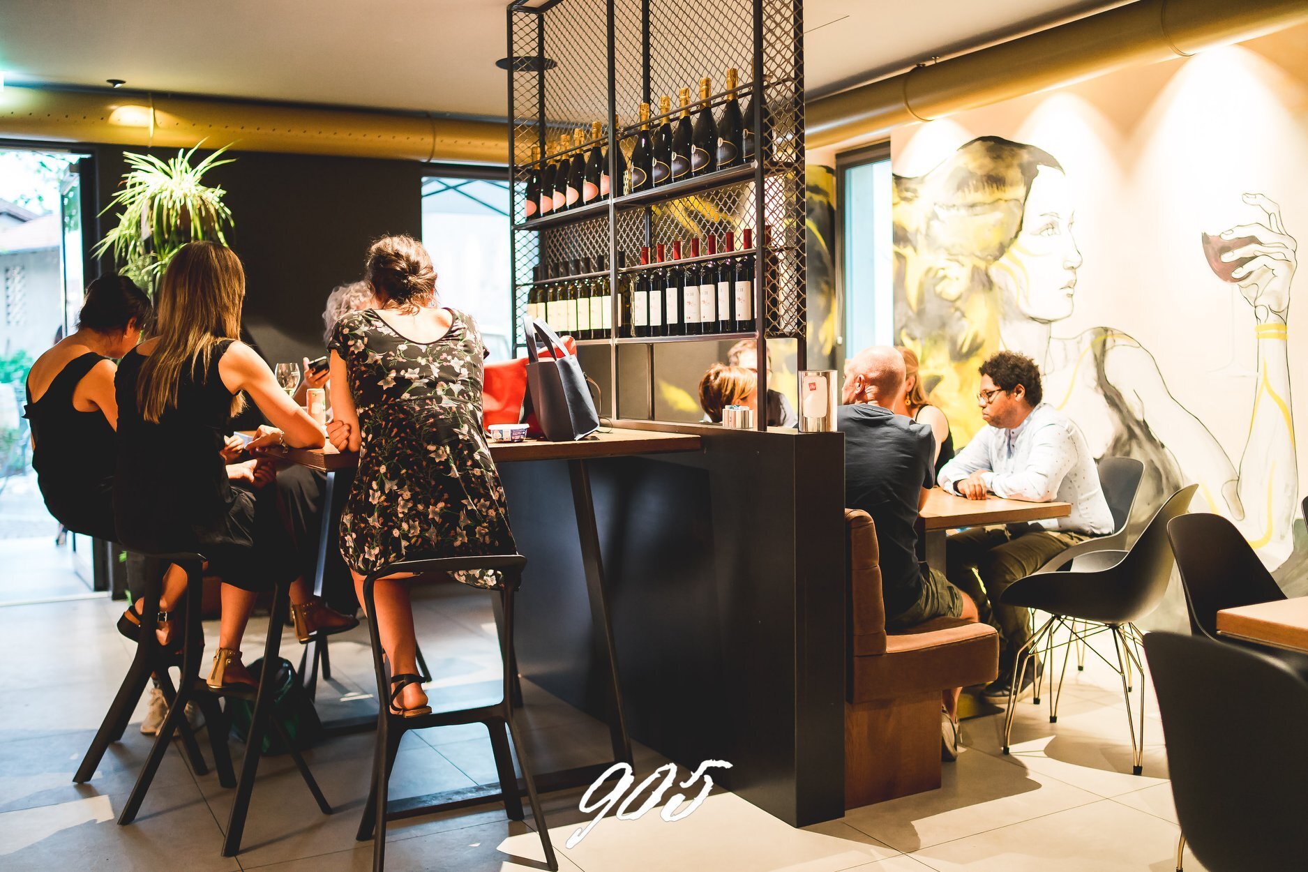 Content Dam Org 5 Images Full Rights Piana Rotaliana Gusto 905 Wine Bar 905 Wine Bar Interno