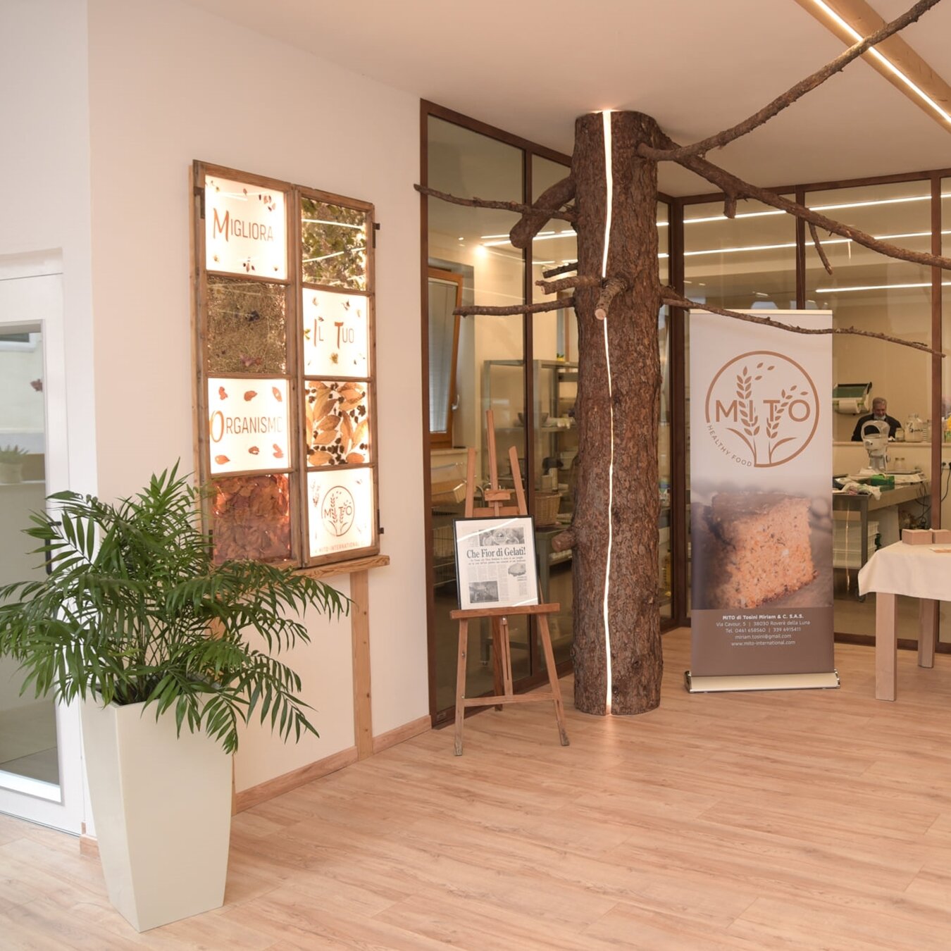 Content Dam Org 5 Images Full Rights Piana Rotaliana Shopping Produzioni Agricole Mito International Mito International Rotaliana Locale Interno