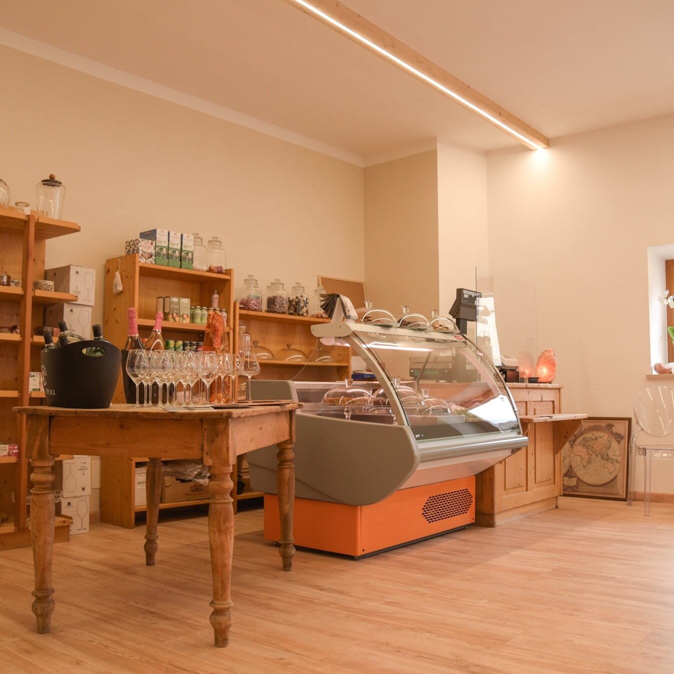 Mito Ice Cream Shop, Caffè and Bistrot