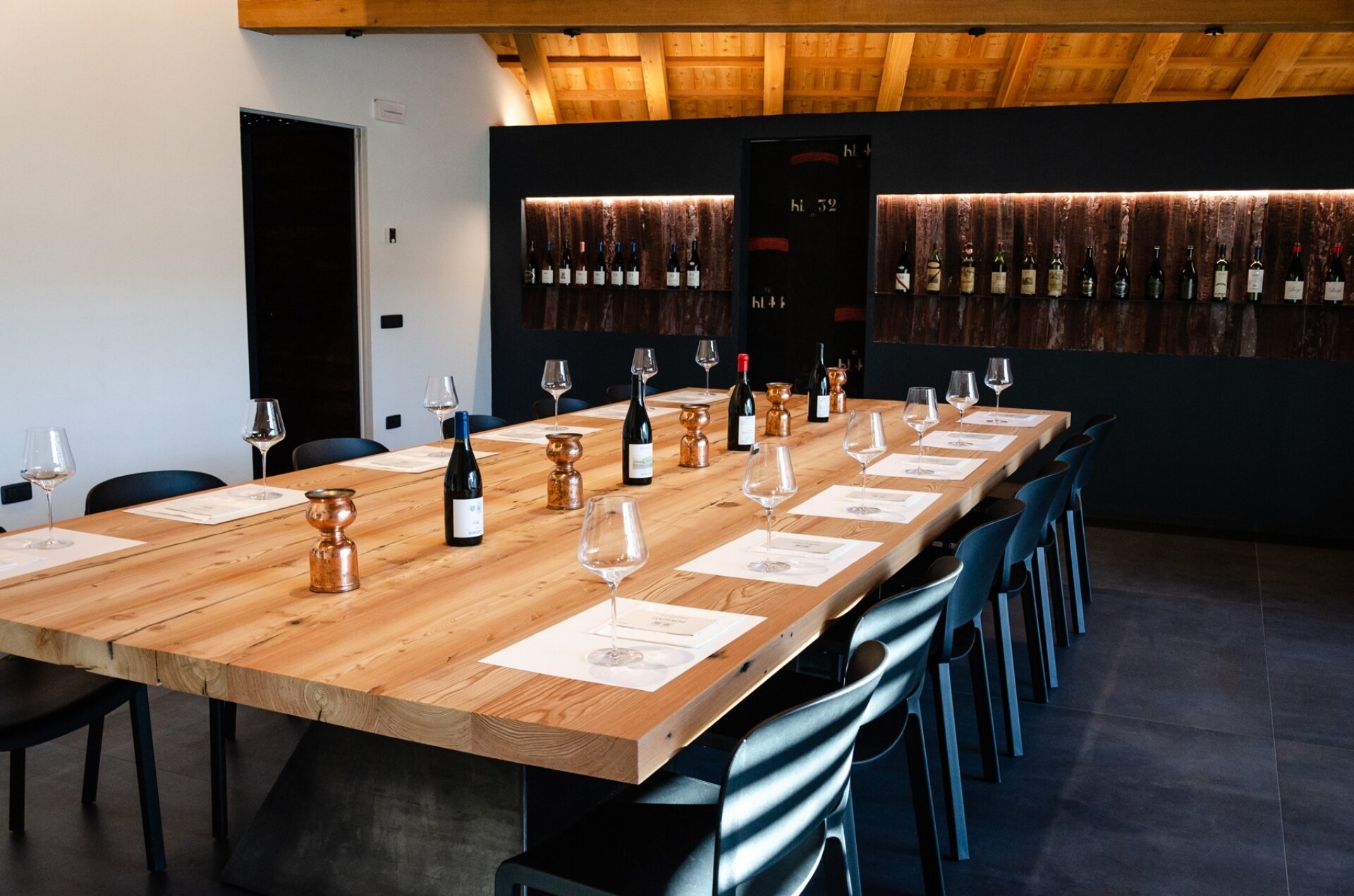 Content Dam Org 5 Images Full Rights Piana Rotaliana Shopping Cantine E Distillerie Cantina Dorigati Cantina Dorigati Sala Degustazione