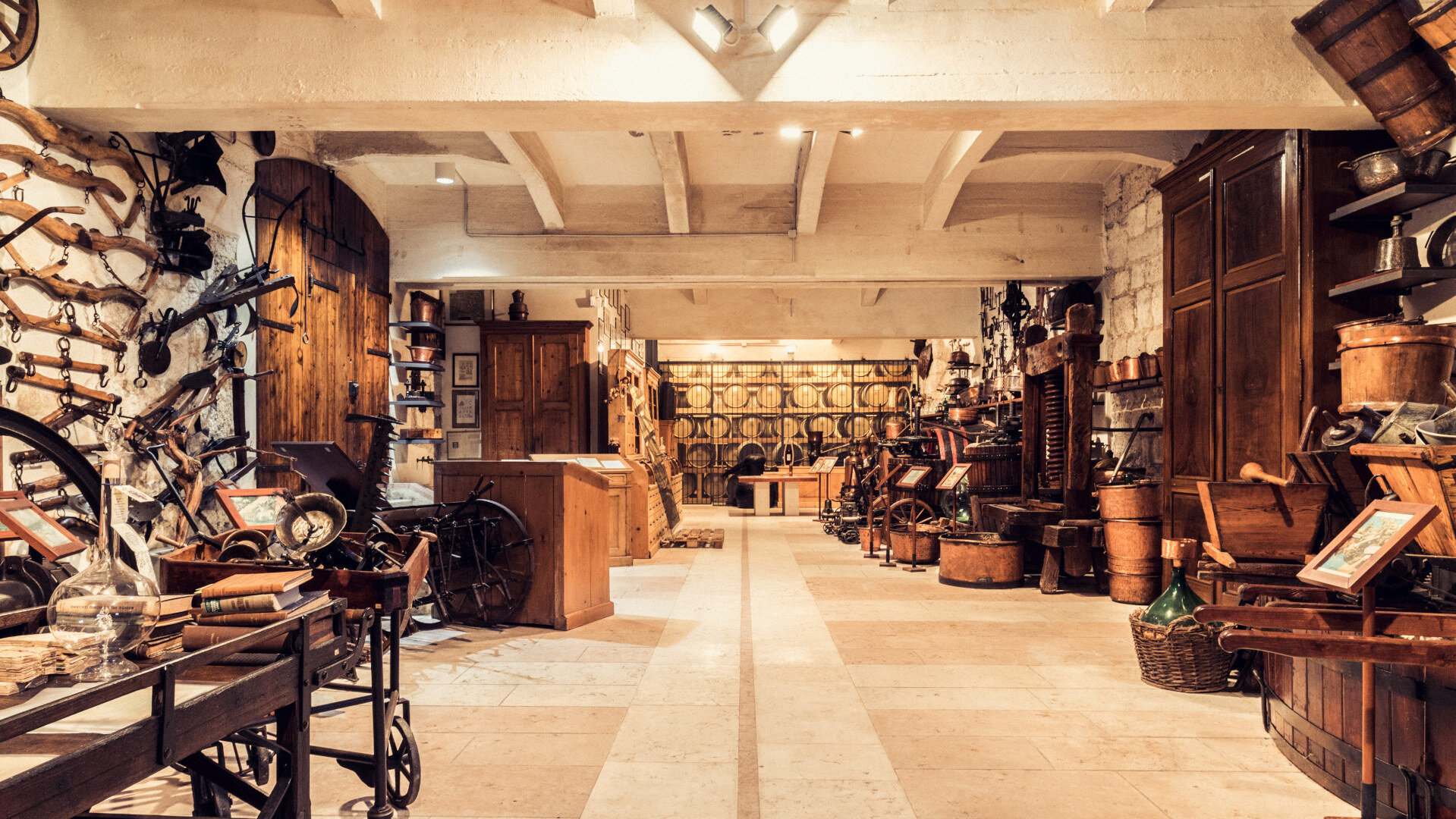 Content Dam Org 5 Images Full Rights Piana Rotaliana Shopping Cantine E Distillerie Distilleria Villa De Varda Distilleria Villa De Varda Rotaliana Museo Cose Di Casa