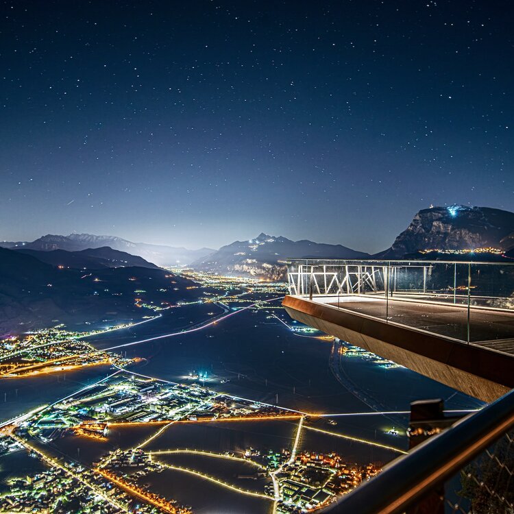 Skywalk   Ph Michael Marshall